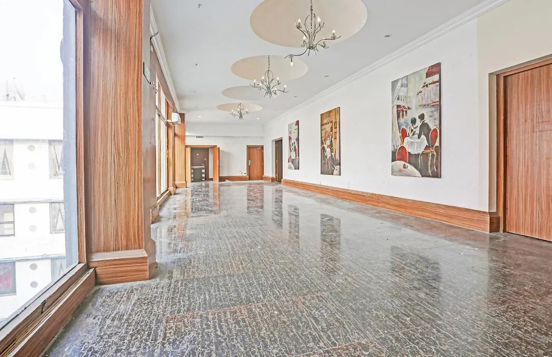 Townhouse Royal Palms Hotel-1